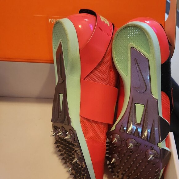 Brand New Nike Pole Vault Elite - Picture 2 of 4